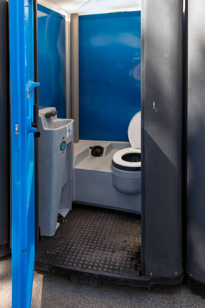 Porta potty delivery and setup in Star Valley Ranch, WY